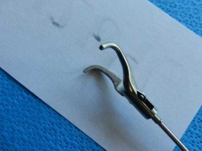 Karl Storz Surgical Clickline 10mm 43cm O.L Right Angle Grasping Forceps Insert 33510RG - Image 2