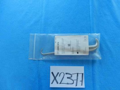 V. Mueller ***NEW*** Sharp Bone Hook 23cm Overall Length VM88-1674