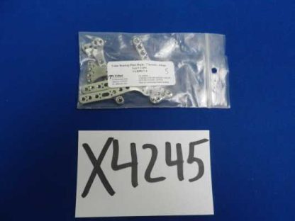 TriMed Volar Bearing Plate, Right, 7 Screws, 4 Pegs QTY (5) REF VLBPR-7-4