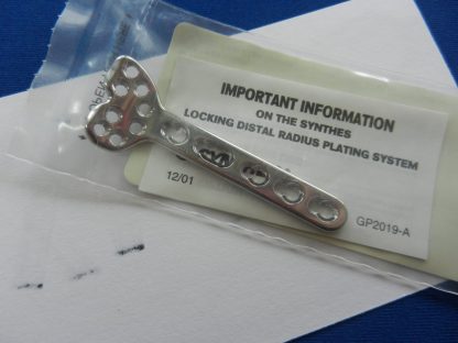 Synthes 02.110.451 LCP Volar Column Distal Radius Plate 8 Hole Head x 5 Hole Shaft - Image 3