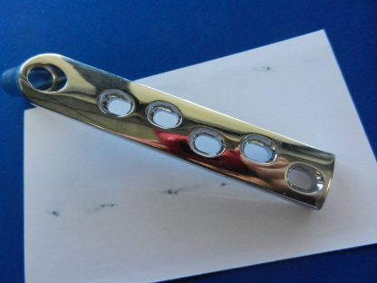 Synthes 281.15 DHS Plate 5 Holes 135 Degree Angle 94mm Shaft Length - Image 3