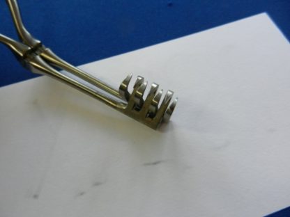 Depuy 2559-00 Weitlaner 4x3 Sharp Prong Retractor 9.5" Length - Image 2