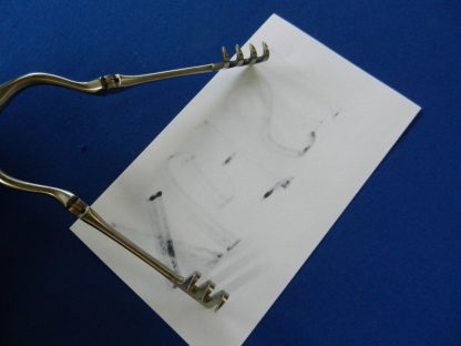 Depuy 2557-00 Hawkins Weitlaner 3x4 Prong Retractor - Image 3