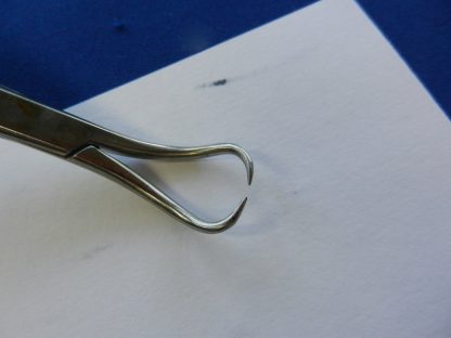 Depuy 214213568 Stagbeetle Reduction Forceps with Points 5.5" - Image 2