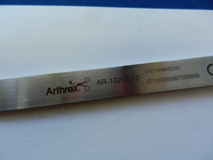 Arthrex AR-13203-12 Low Profile 12mm Short Osteotome - Image 3