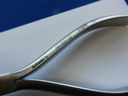 Arthrex AR-8941BP Bending Pliers - Image 4