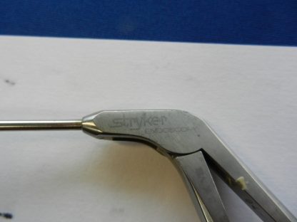Stryker 242-20-100 Straight Scoop Arthroscopic Punch 2.7mm x 125mm - Image 4
