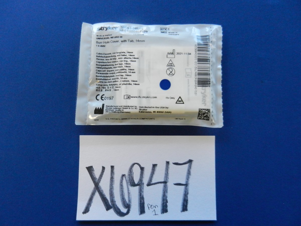 Stryker 53-34514 Universal Neuro III Burr Hole Cover with Tab 14mm