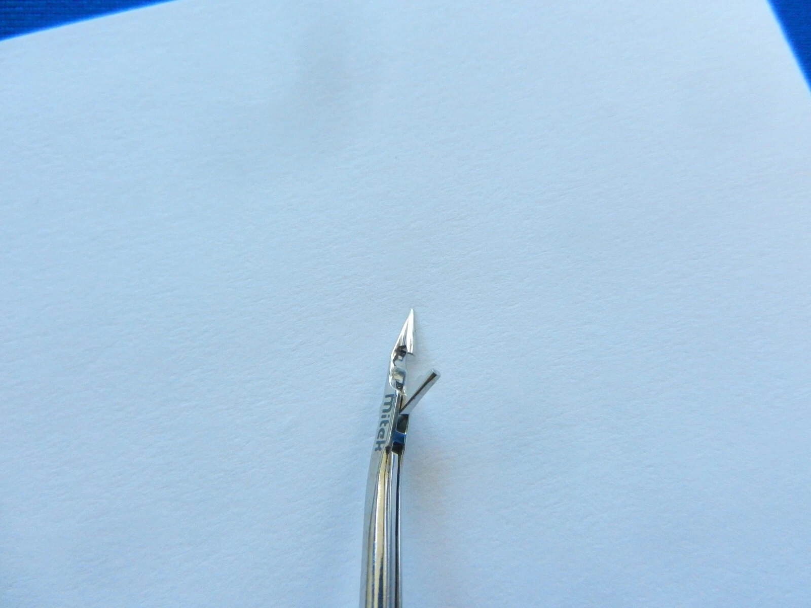 Mitek 214600 TAG Straight Grasper - Image 3