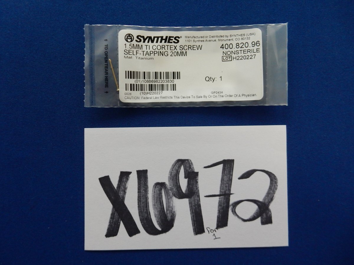 Synthes 400.820.96 1.5mm TI Cortex Screw Self-Tapping 20mm