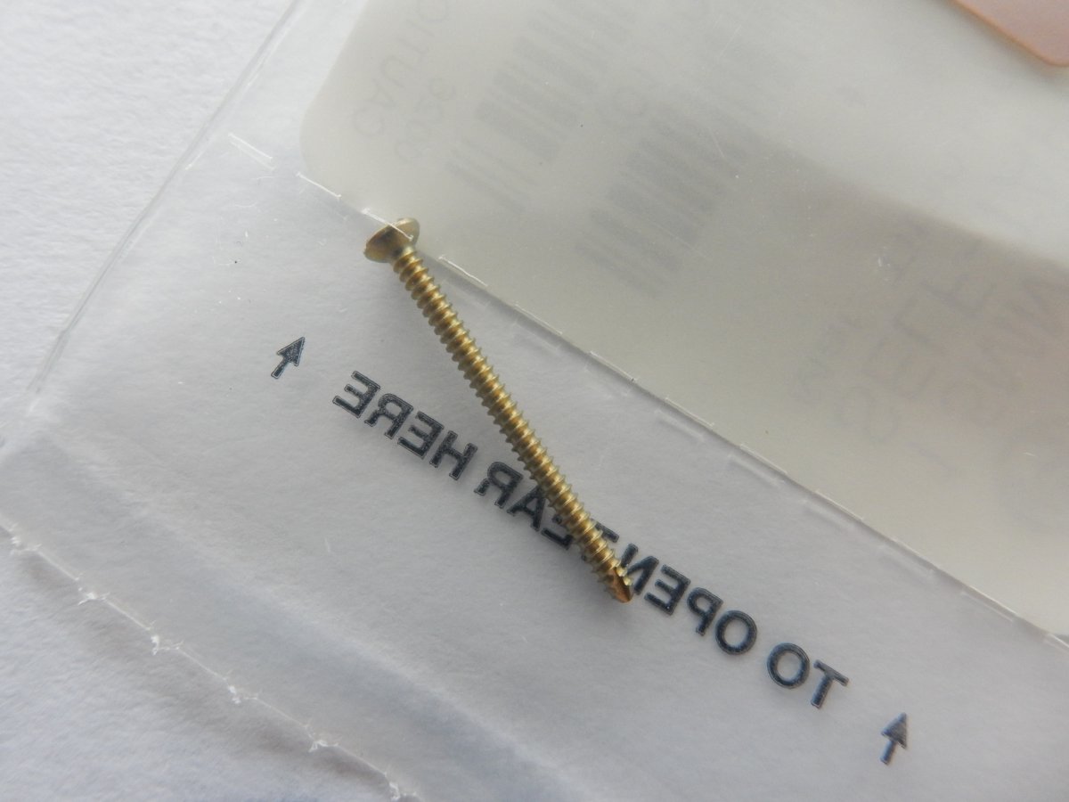 Synthes 400.820.96 1.5mm TI Cortex Screw Self-Tapping 20mm - Image 2