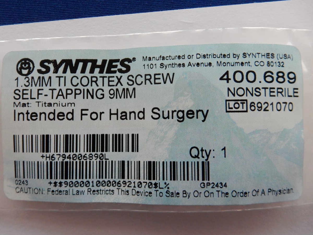 Synthes 400.689 1.3mm TI Cortex Screw Self-Tapping 9mm - Image 3