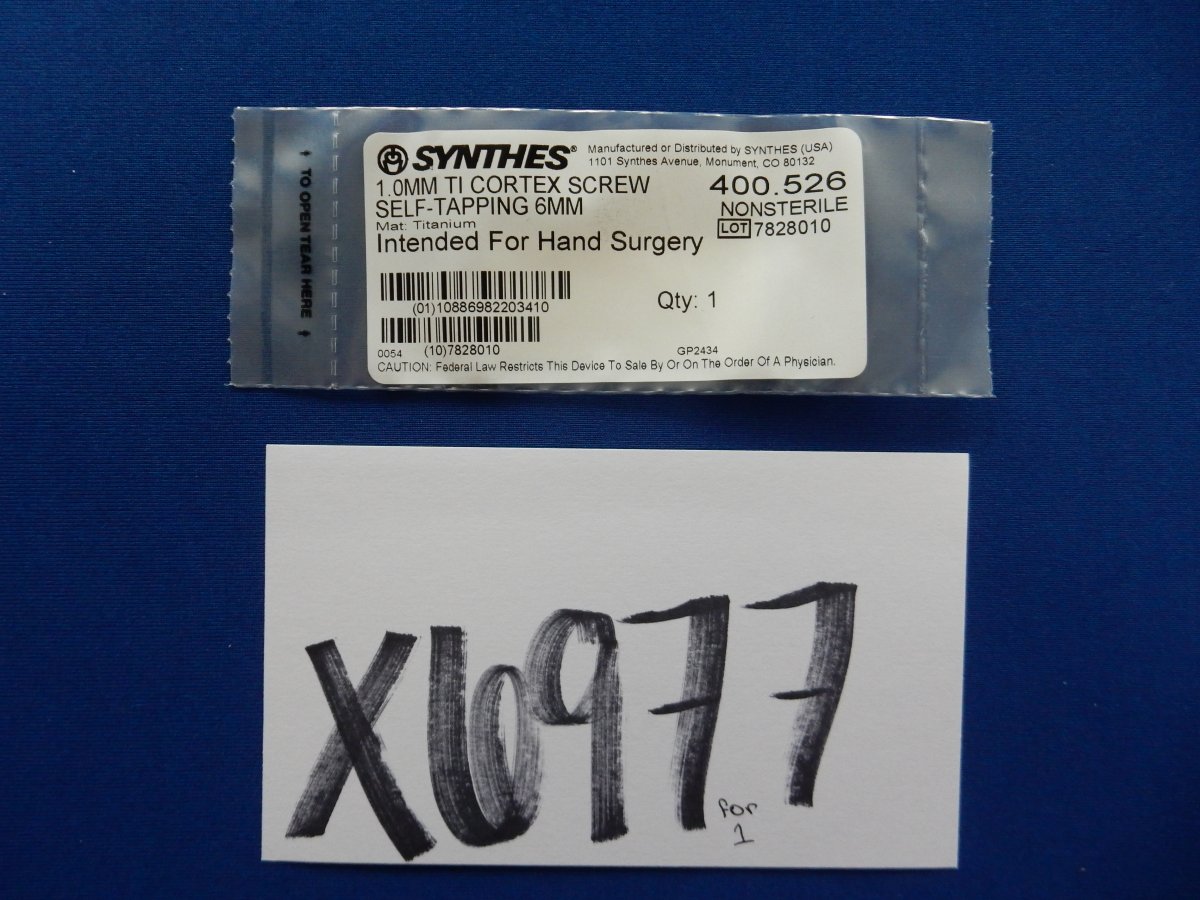 Synthes 400.526 1.0mm TI Cortex Screw Self-Tapping 6mm