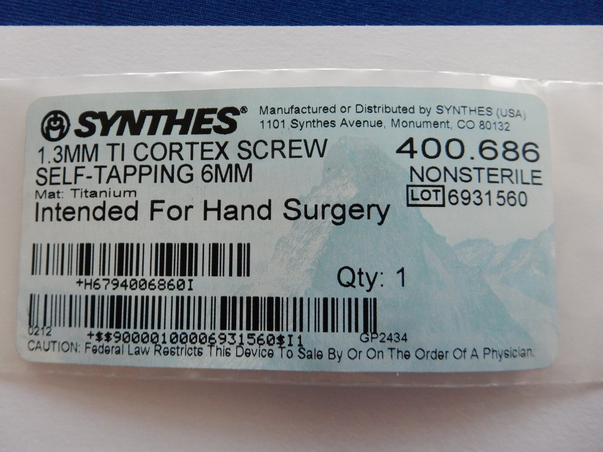 Synthes 400.686 1.3mm TI Cortex Screw Self-Tapping 6mm - Image 3