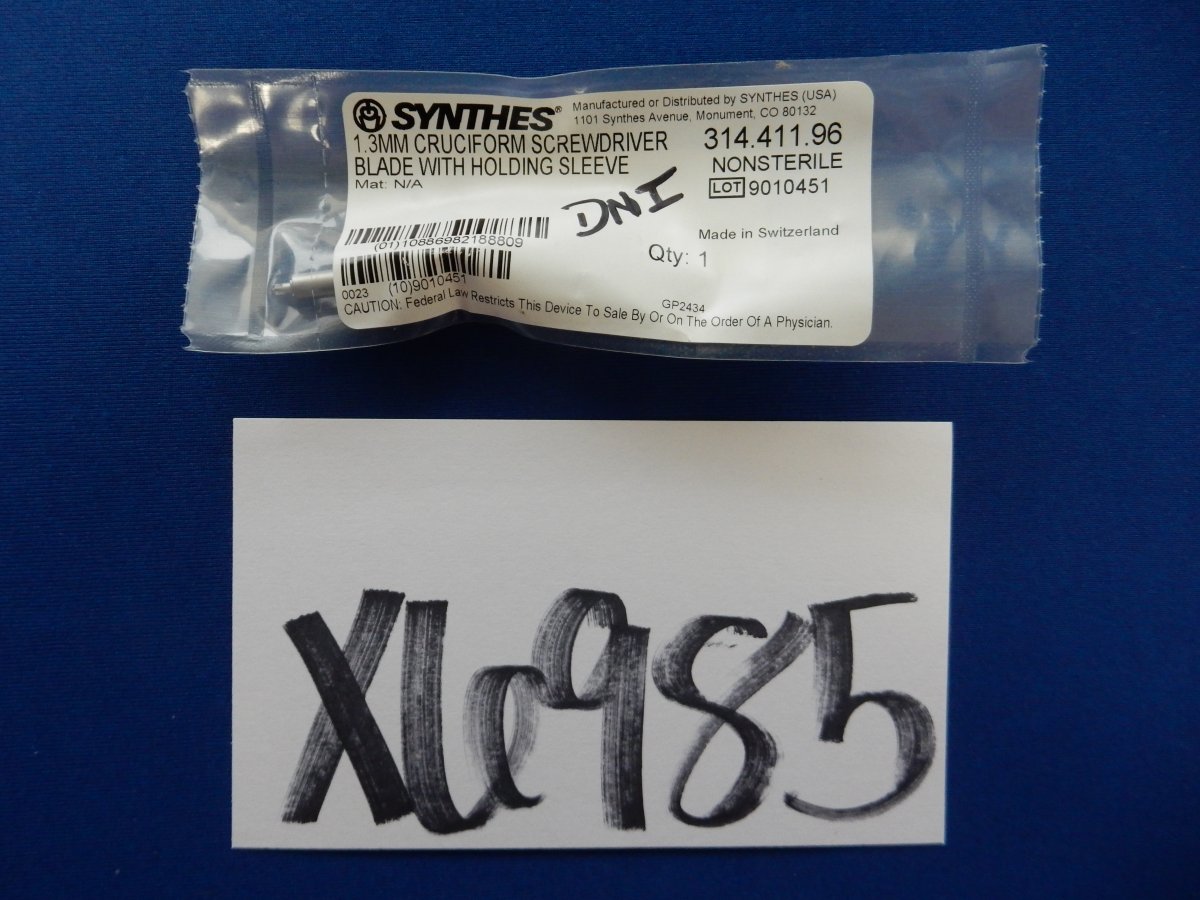 Synthes 314.411.96 1.3mm Cruciform Screwdriver Blade with Holding Sleeve