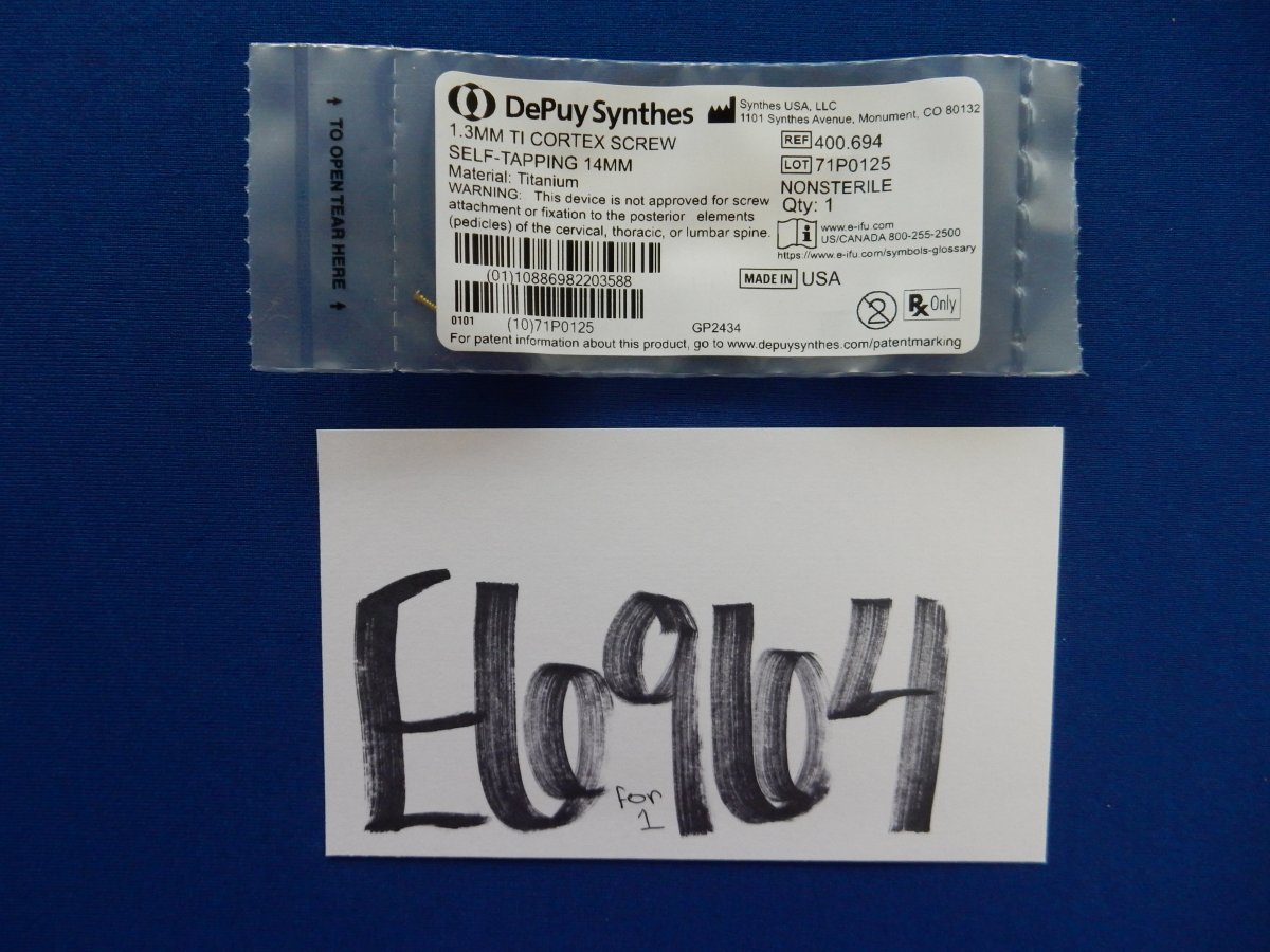 Synthes 400.694 1.3mm TI Cortex Screw Self-Tapping 14mm