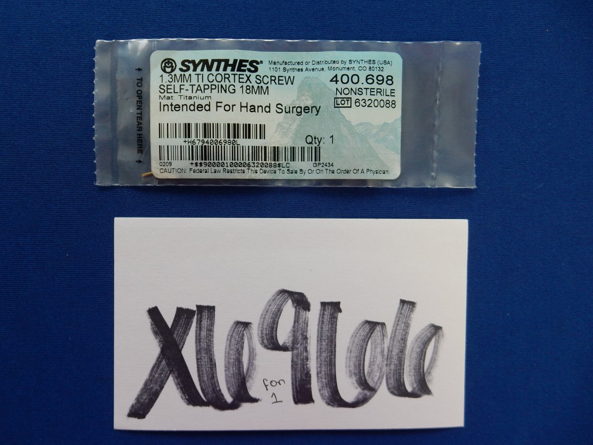 Synthes 400.698 1.3mm TI Cortex Screw Self-Tapping 18mm