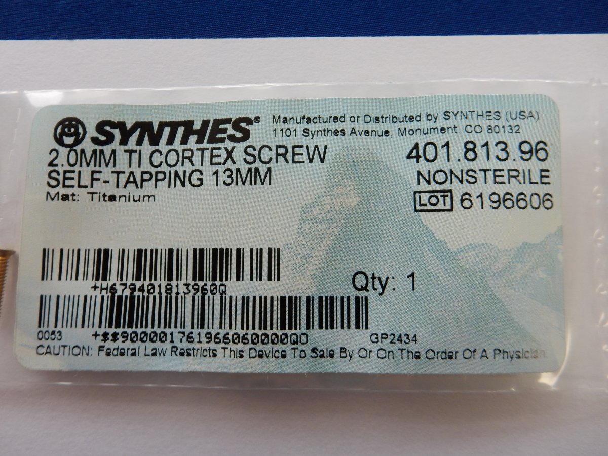 Synthes 401.813.96 2.0mm TI Cortex Screw Self-Tapping 13mm - Image 3