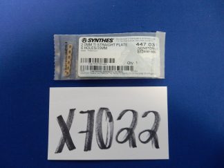 Synthes 447.031 2.0mm TI Straight Plate 6 Holes/35mm