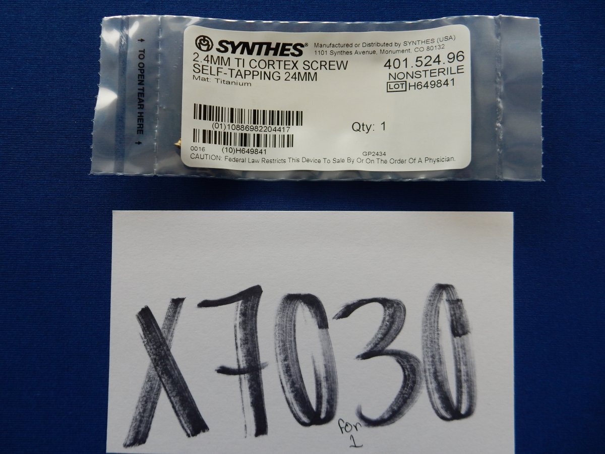 Synthes 401.524.96 2.4mm TI Cortex Screw Self-Tapping 24mm