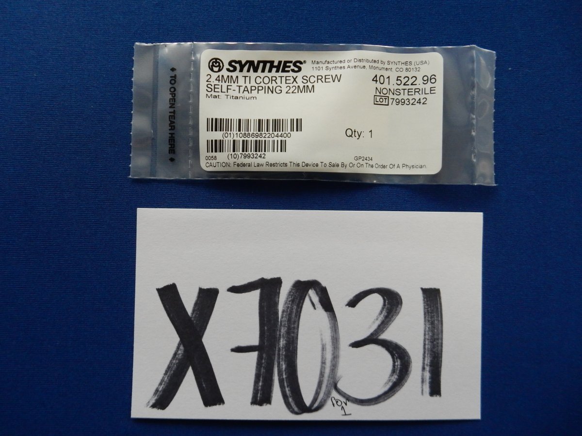 Synthes 401.522.96 2.4mm TI Cortex Screw Self-Tapping 22mm