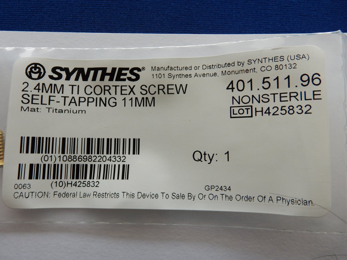 Synthes 401.511.96 2.4mm TI Cortex Screw Self-Tapping 11mm - Image 3