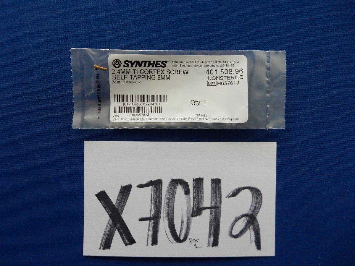 Synthes 401.508.96 2.4mm TI Cortex Screw Self-Tapping 8mm