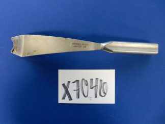 Innomed 3410-01 Amstutz Narrow Blade Head-Neck Elevator 31.1cm Overall Length