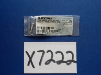 Synthes 02.204.028 4.0mm Locking Screw Self Tapping w/ Stardrive Recess 28mm