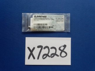 Synthes 02.204.034 4.0mm Locking Screw Self Tapping w/ Stardrive Recess 34mm