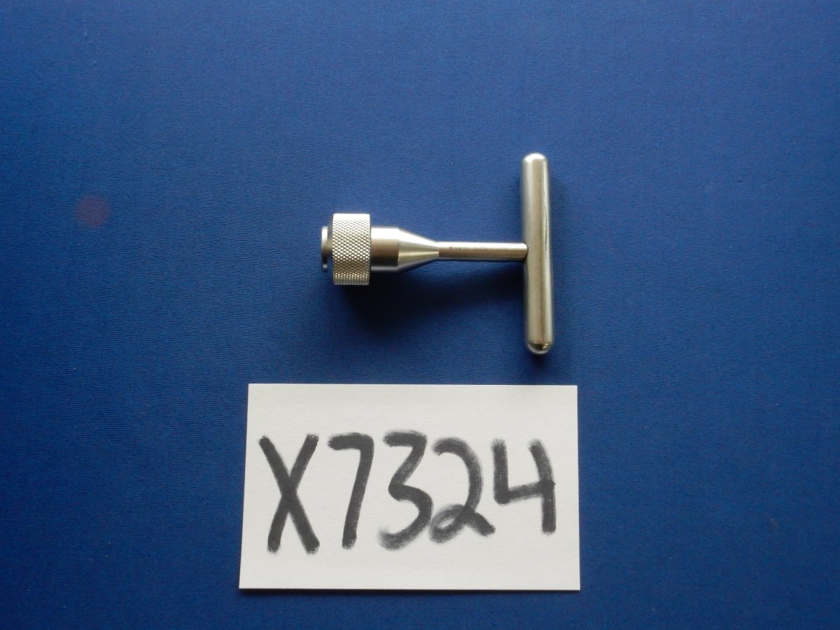 Synthes 351.15 Flexible Shaft Handle QC