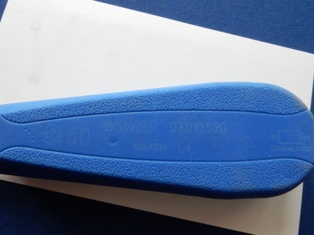 Synthes 03.010.520 Cannulated 4.0mm T40 Stardrive Screwdriver - Image 3