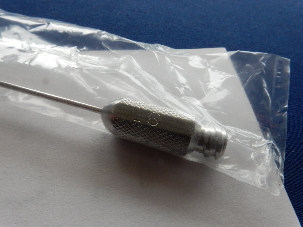 Millennium MIN11609LL Coleman Micro Injection Needle Style 1 16ga x 9cm Leur Lock - Image 3