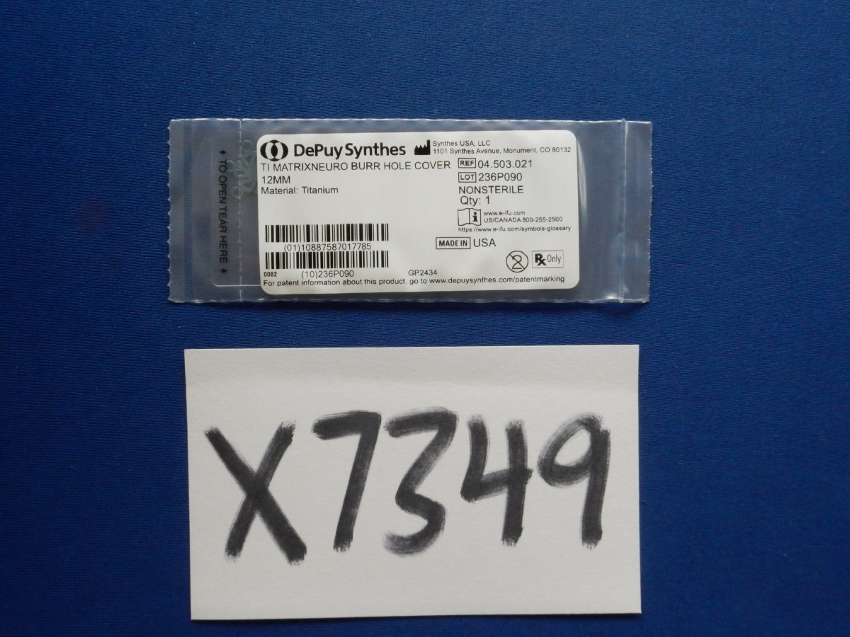 Synthes 04.503.021 Ti Matrix Neuro Burr Hole Cover 12mm