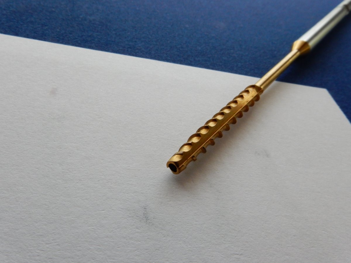Depuy Synthes 2867-15-500 Viper 5mm Self Drilling Tap - Image 2