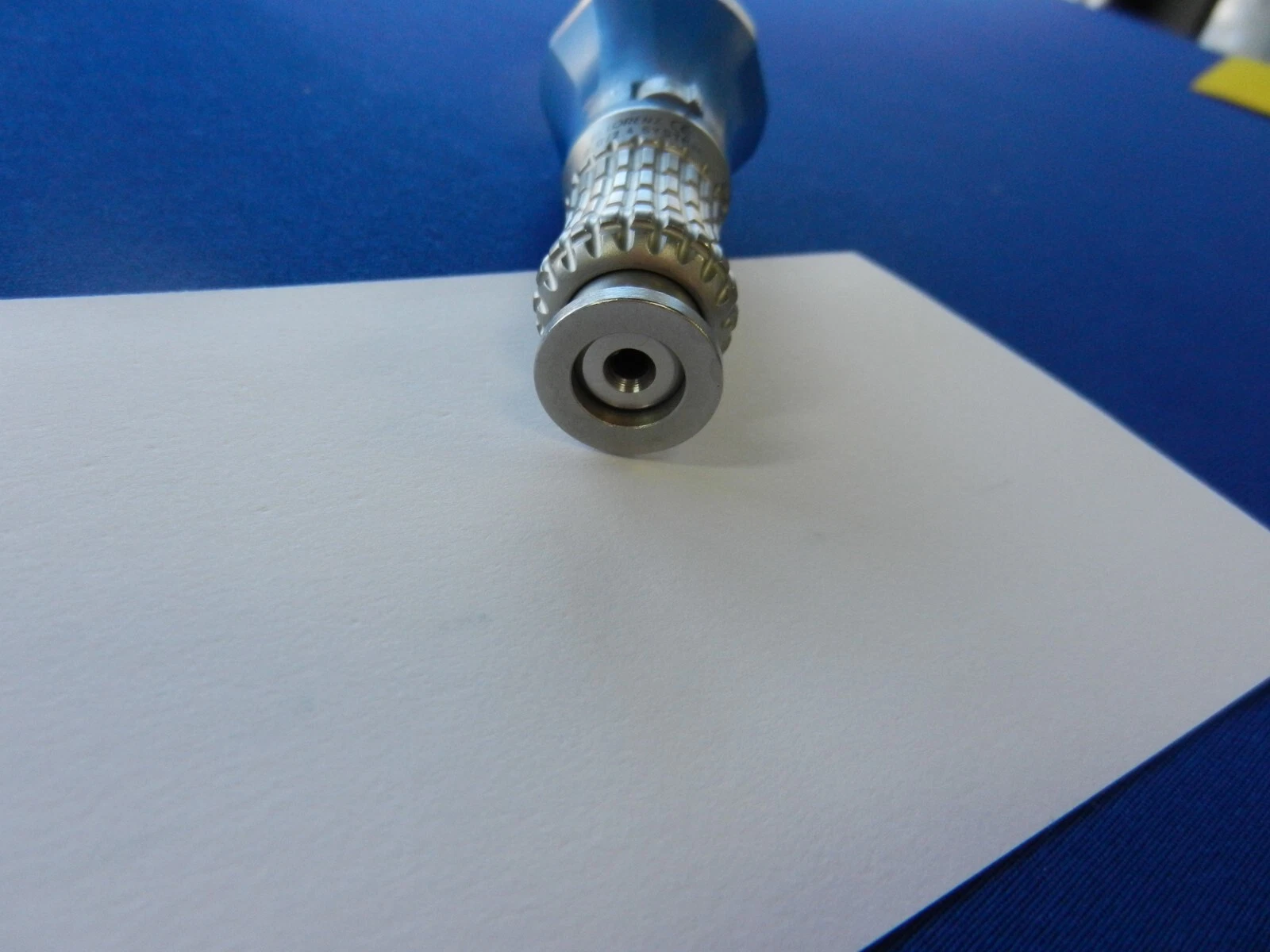 Zimmer Biomet 01-7600 Screw Driver Handle 2.0/2.4mm - Image 2