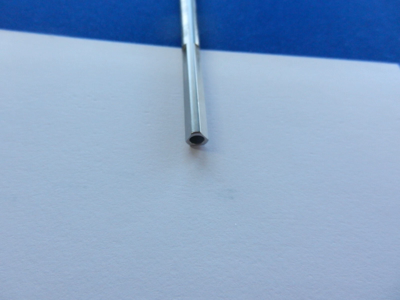 Arthrex AR-1409.5 9.0mm Cannulated Headed Reamer - Image 3