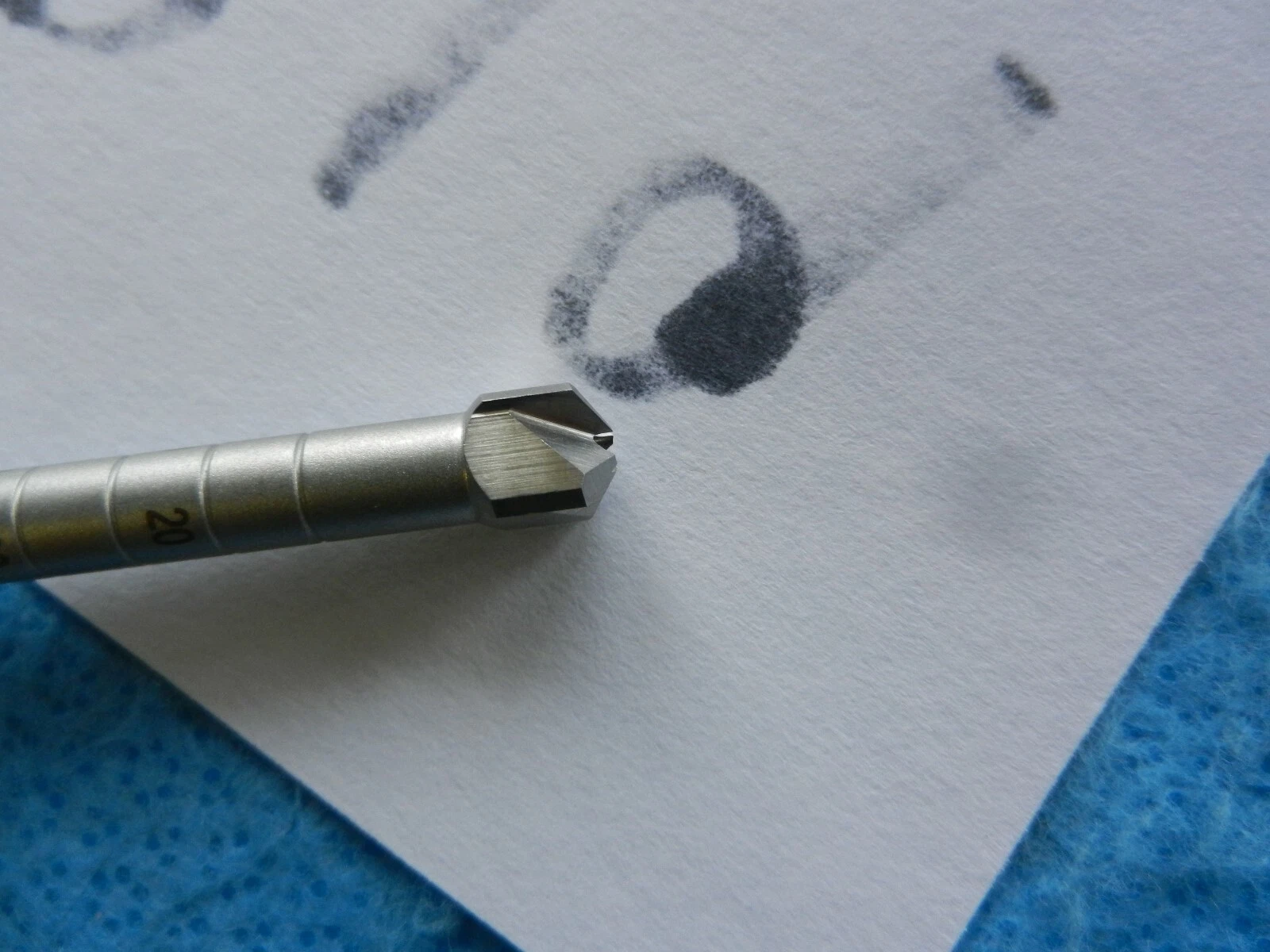 Conmed Linvatec 8772A 9mm Cannulated Reamer - Image 3
