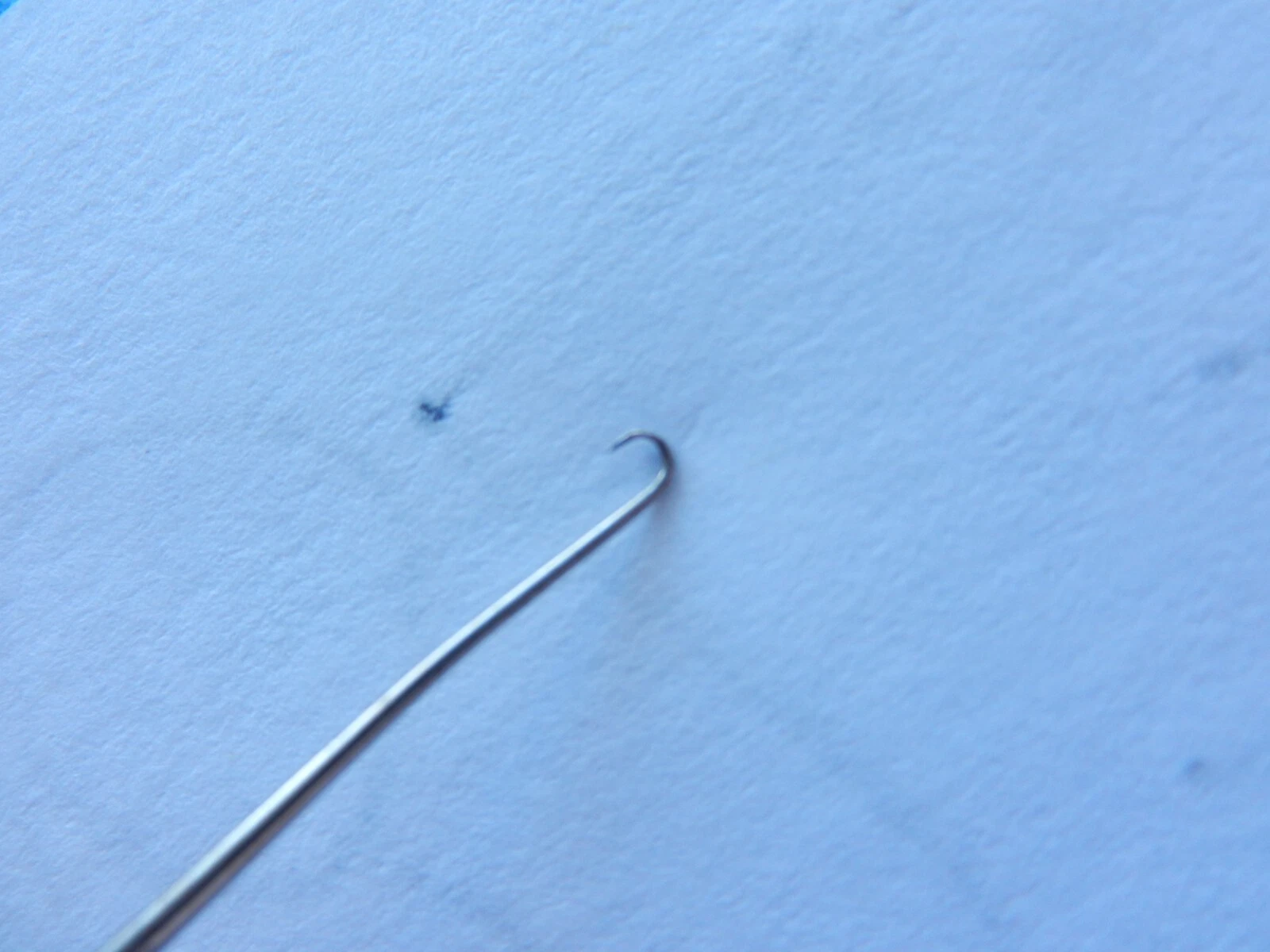 V. Mueller 1mm Small Sharp Tip Single Prong Micro Hook RH1145-001 - Image 2