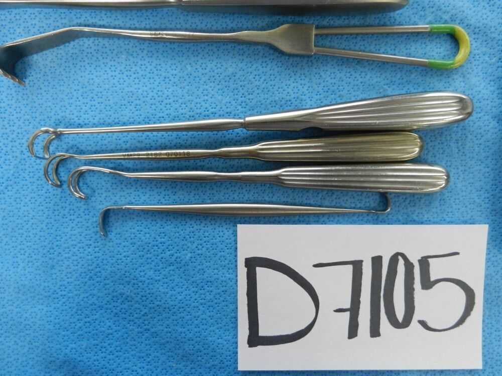 D7105 V. Mueller Codman Surgical Retractors Lot of 15 Approx. 15-25cm - Image 4