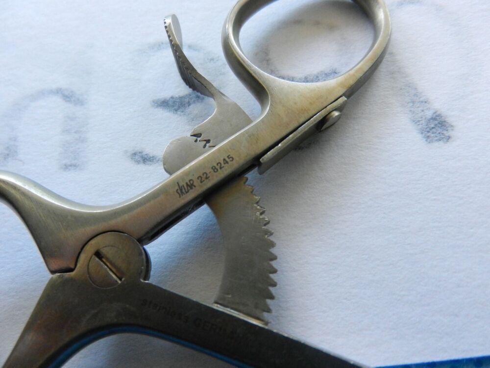 D4380 Sklar Surgical 2 X 3 Prong Retractor 22-8245 - Image 4