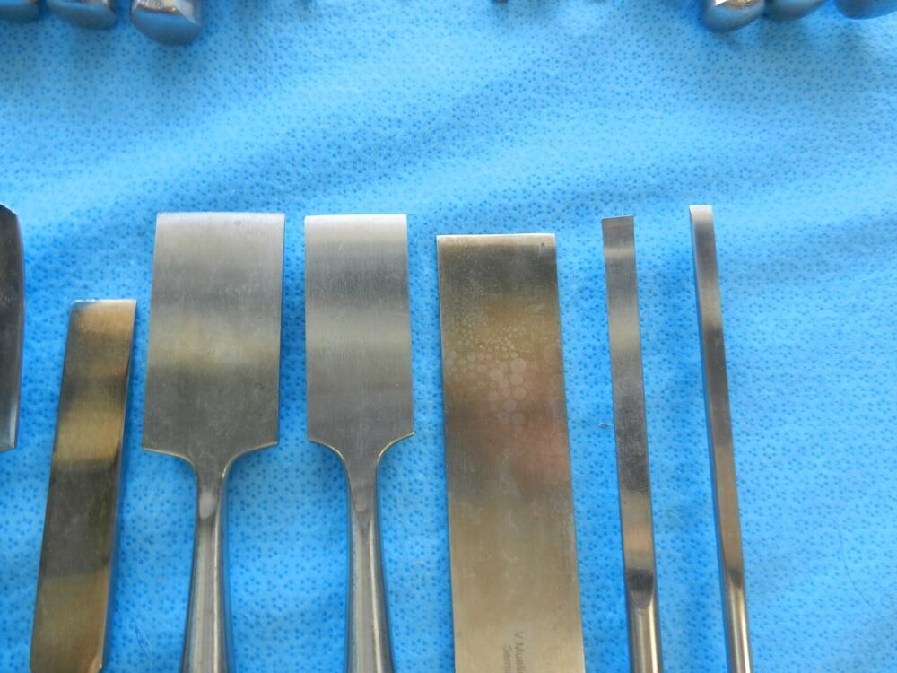 Zimmer Codman V. Mueller Surgical Orthopedic Spine Spinal Instruments W/ Case - Image 12