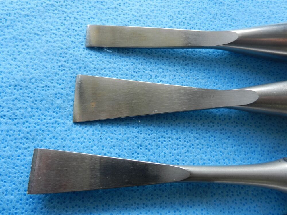 D3905 Zimmer Surgical Orthopedic Chisels Osteotomes Lot Of 6 - Image 3