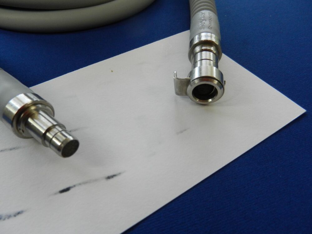E7063 Stryker 233-065-010 Fiber Optic 6.5mm x 3m Cable - Image 3