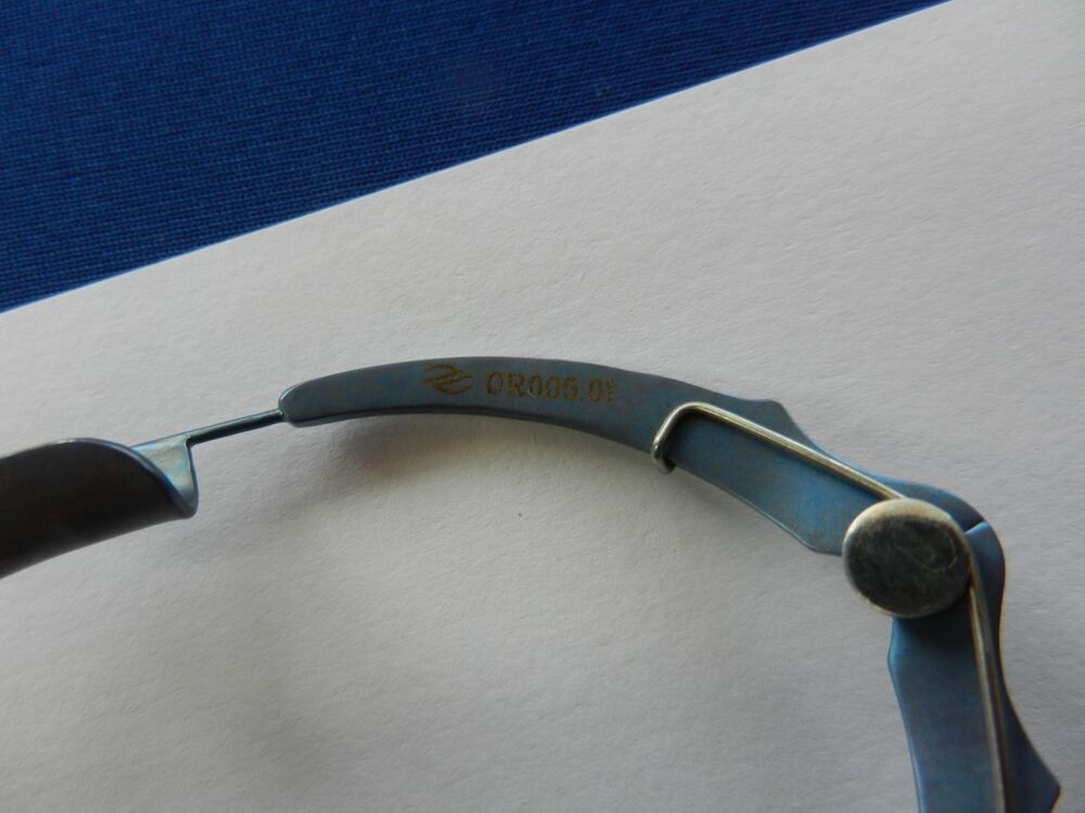 E7431 Ambler OR005-01 Spring Lid Adult Size Speculum - Image 5