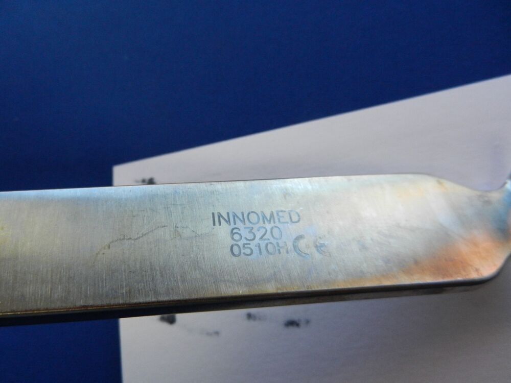 Innomed 6320 Single Prong Broad Orthopedic Retractor 40mm Blade x 30.5cm Length - Image 4