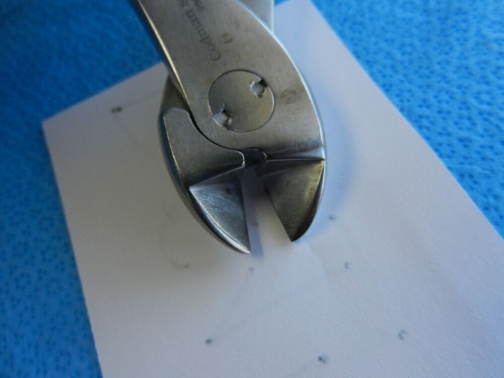 D8150 Codman Surgical Orthopedic Cutting Forceps 56-2510 - Image 4