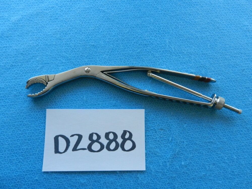 D2888 Codman Surgical Self Retaining Holding Forceps