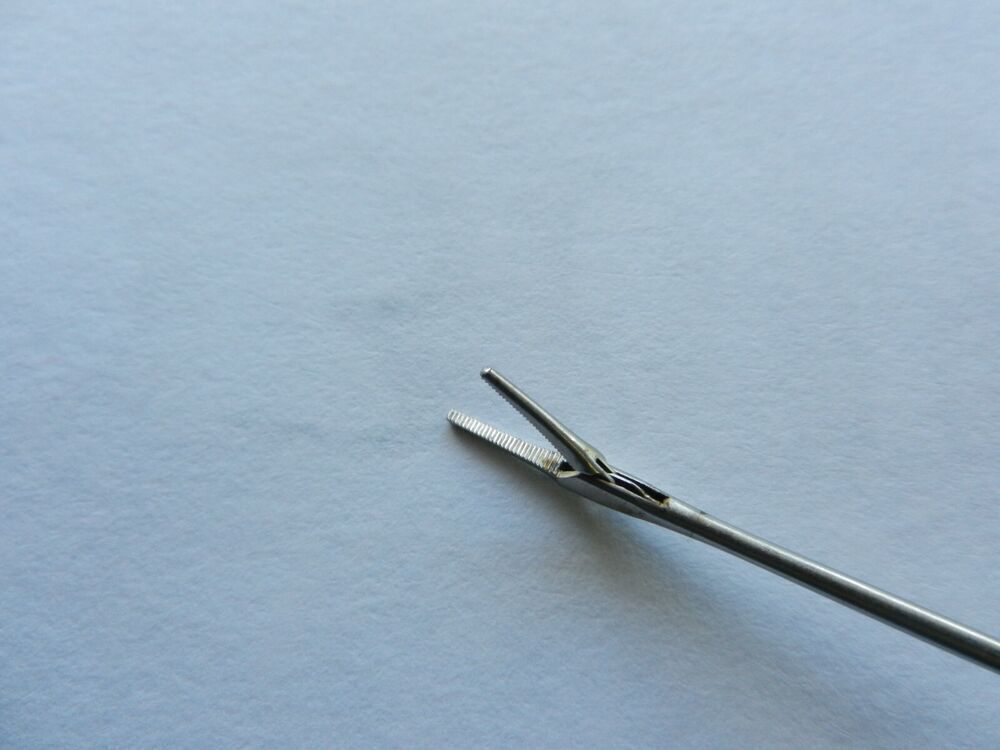 D3018 Pilling Surgical 35cm Grasping Forceps 50-5650 - Image 3