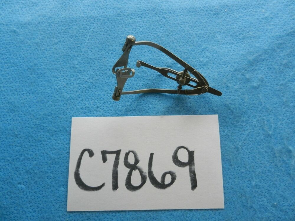 Storz Surgical Ophthalmic Fenestrated Maumenee-Park Speculum E4006